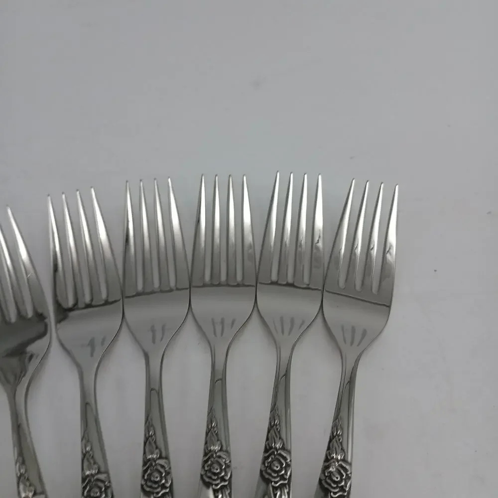 8X DF Oneida LA ROSE Dinner Forks Rogers Premier Stainless